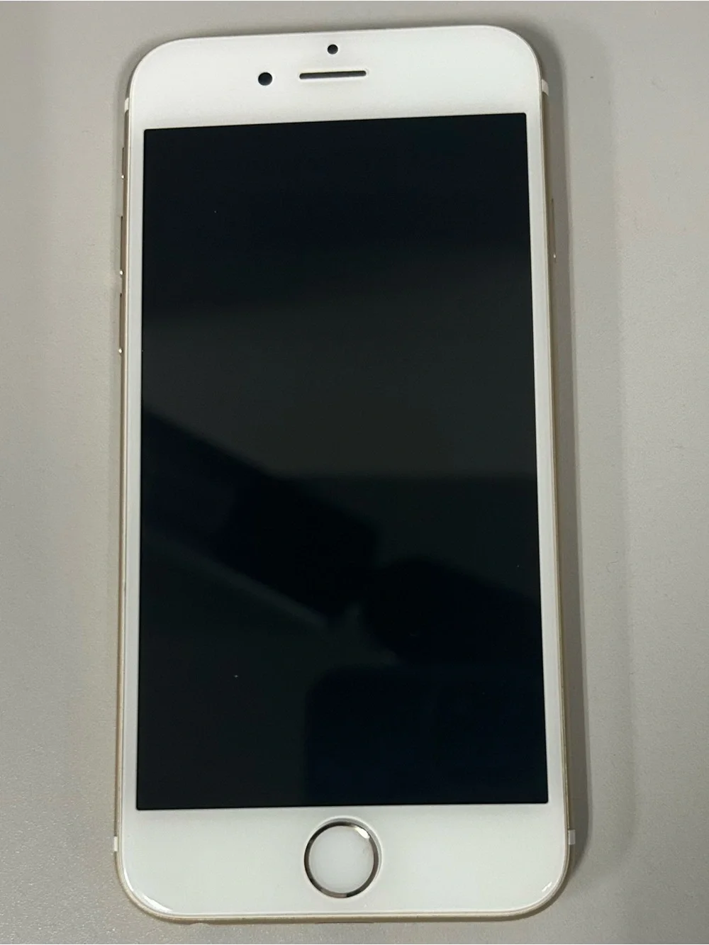 iPhone 6S White Front Smartphone with Gold Back